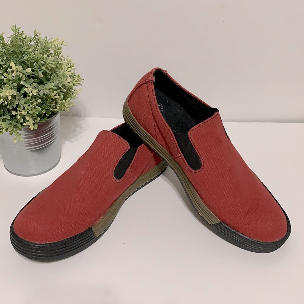 Dr Martens Henry Canvas Slip On Casual Shoes Sz 11